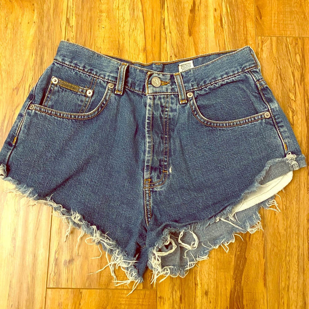 Cute Calvin high waisted shorts!
